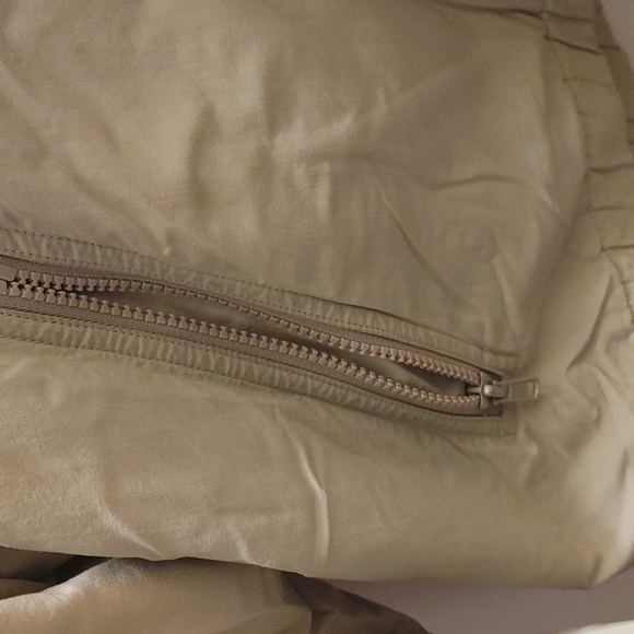 Eddie Bauer jacket - Picture 3 of 7